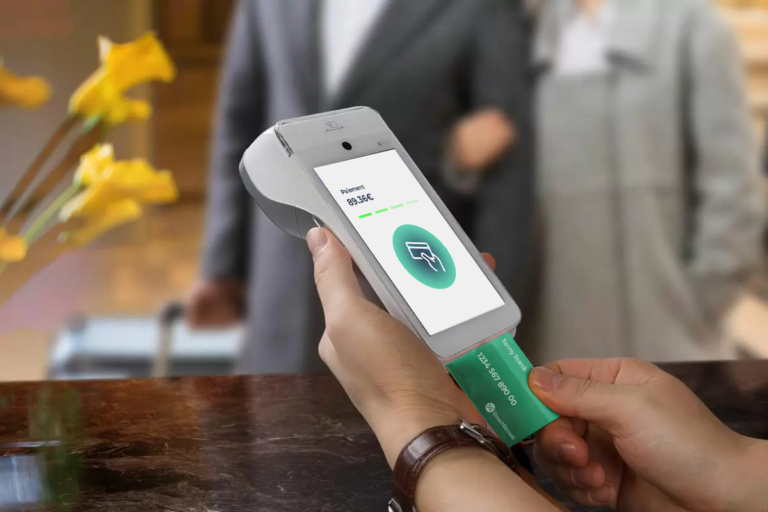 paiement par carte avec un terminal de paiement mobile smart4invest